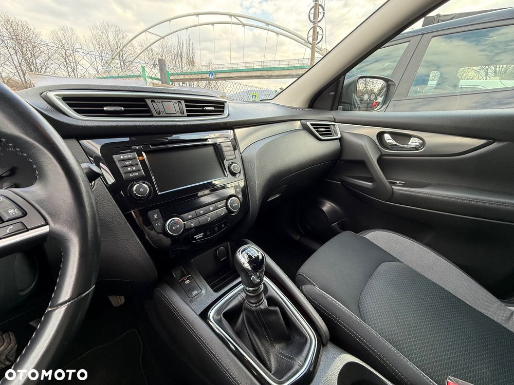 Nissan Qashqai 1.3 DIG-T Tekna - 36