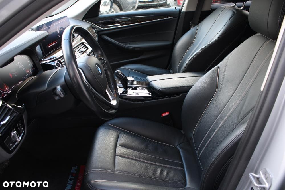 BMW Seria 5 - 12