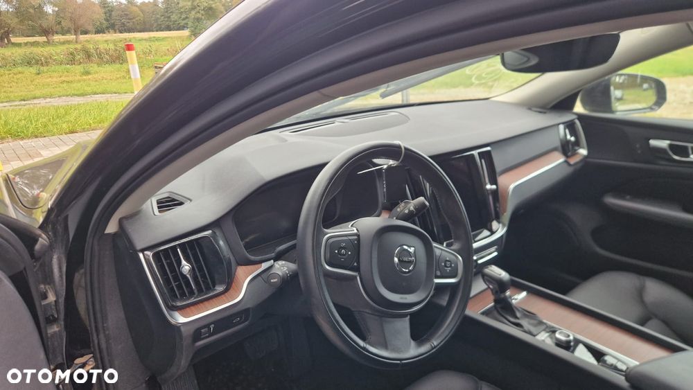 Volvo V60 T6 AWD Inscription - 11