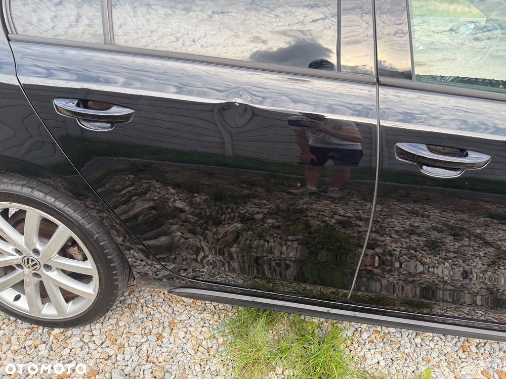 Volkswagen Golf - 32