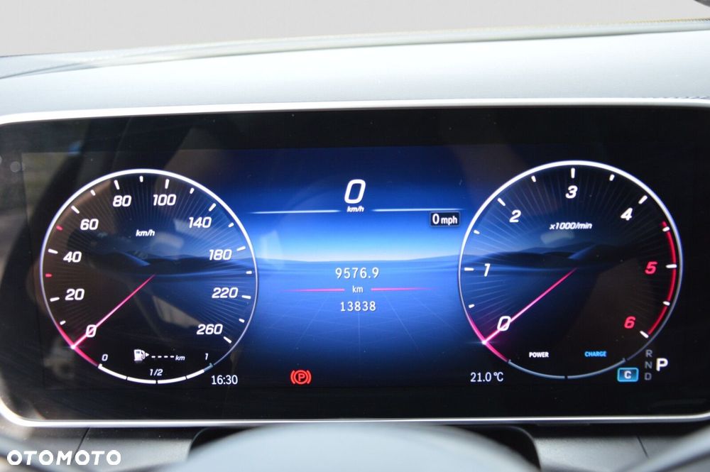 Mercedes-Benz GLC - 15