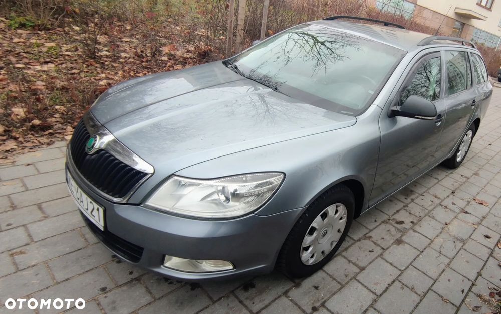 Skoda Octavia 1.6 Active - 5