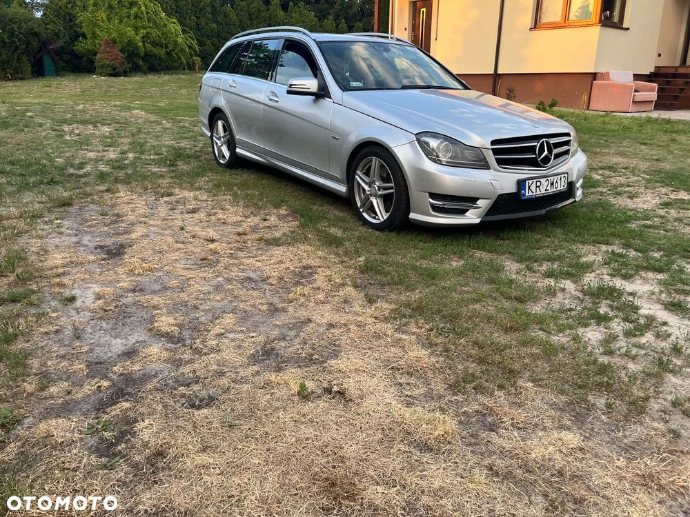 Mercedes-Benz Klasa C 300 CDI 4Matic 7G-TRONIC Avantgarde Edition - 5