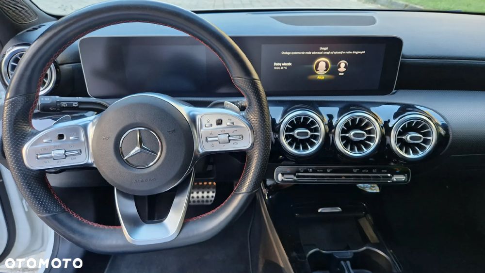 Mercedes-Benz Klasa A 200 AMG Line 7G-DCT - 7