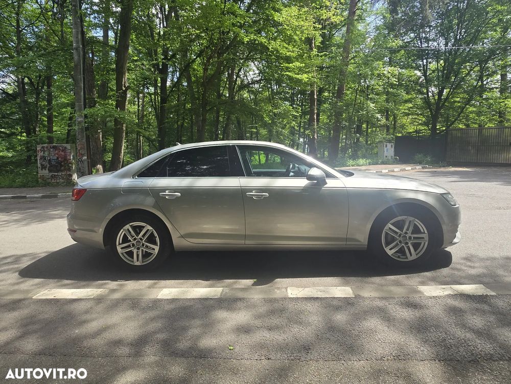 Audi A4 2.0 TDI quattro S tronic Sport - 2