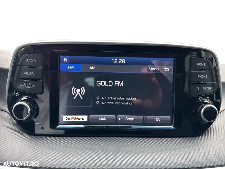 Hyundai Tucson 1.6 GDI 2WD 6MT Style - 27