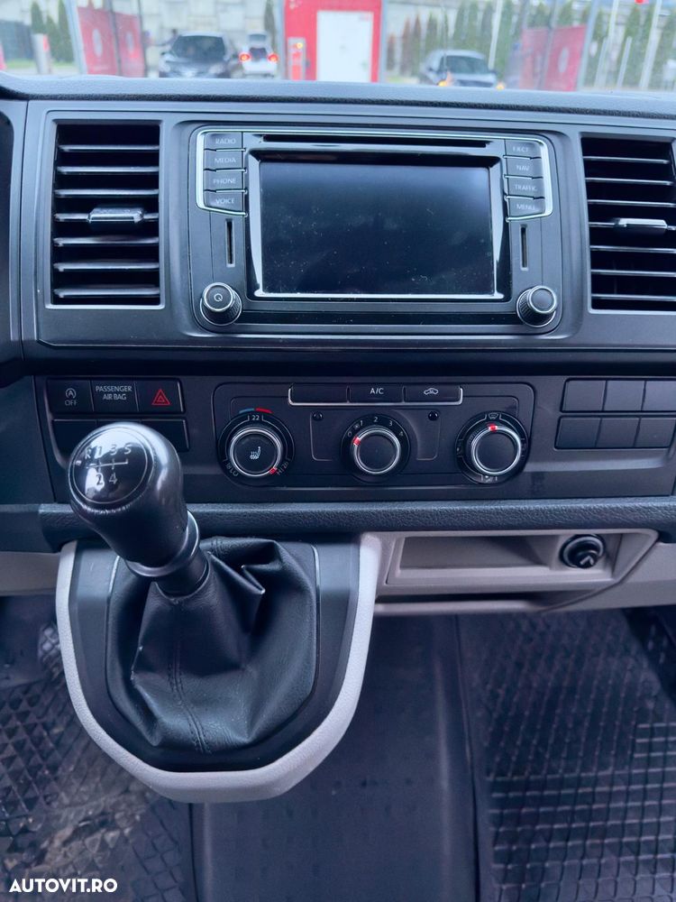 Volkswagen Transporter - 10