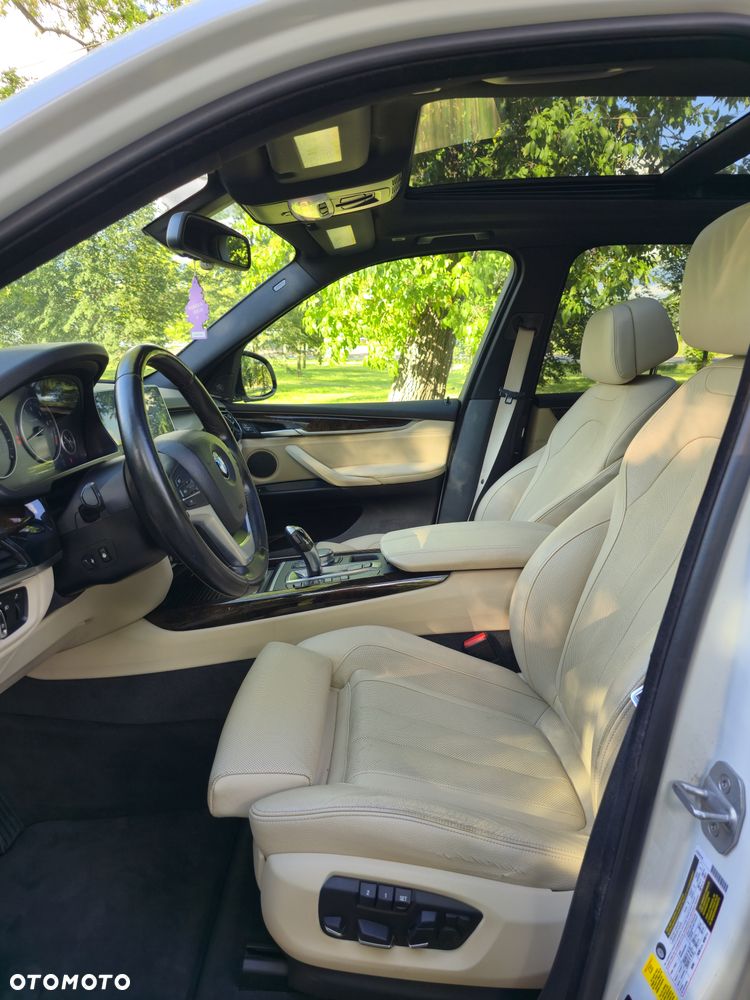 BMW X5 xDrive35i - 11