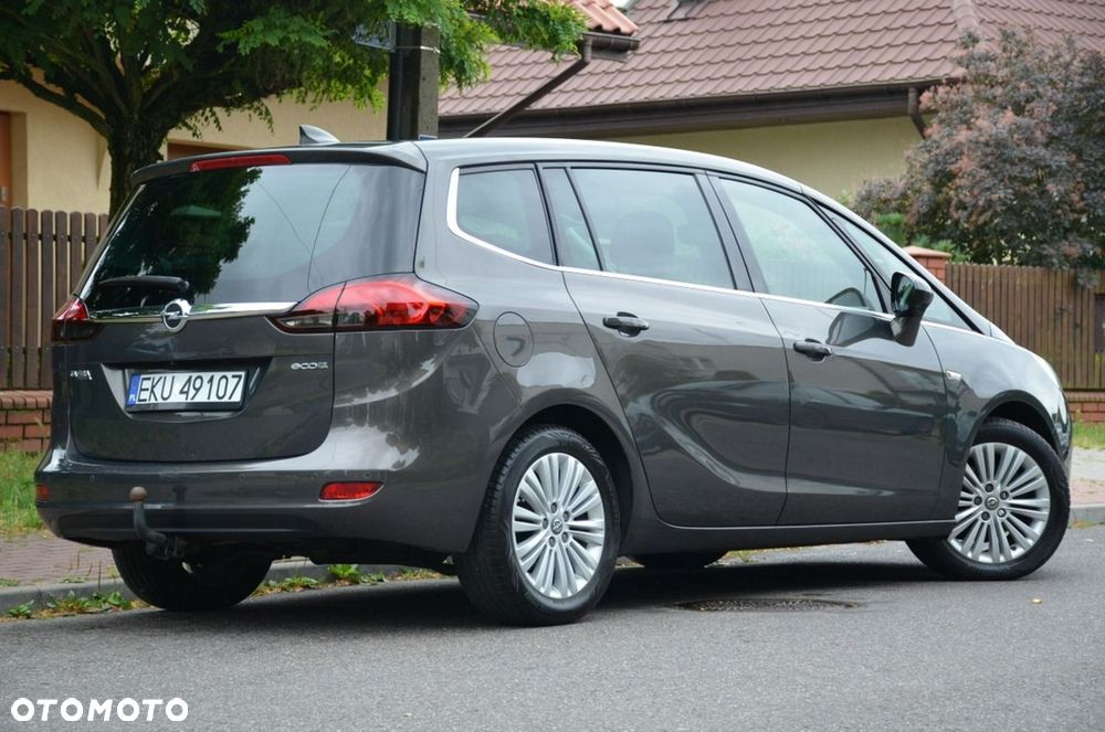 Opel Zafira - 11