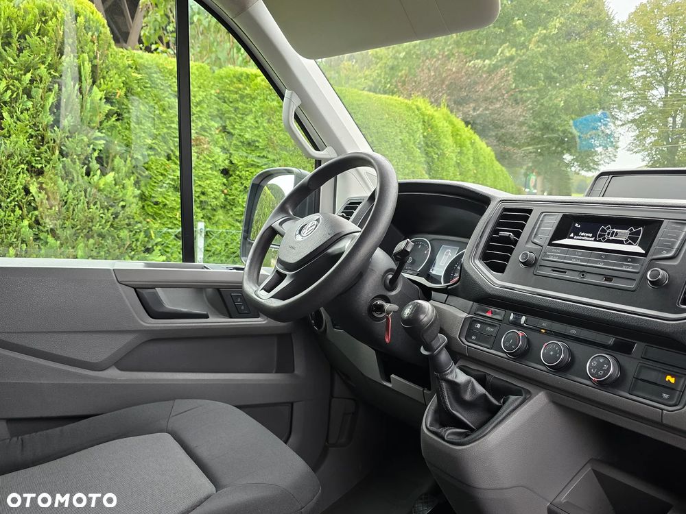 Volkswagen Crafter - 13
