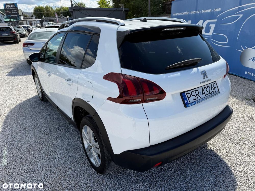 Peugeot 2008 1.2 Pure Tech Active S&S - 8