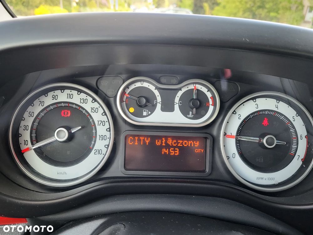 Fiat 500L 0.9 TwinAir Lounge - 22