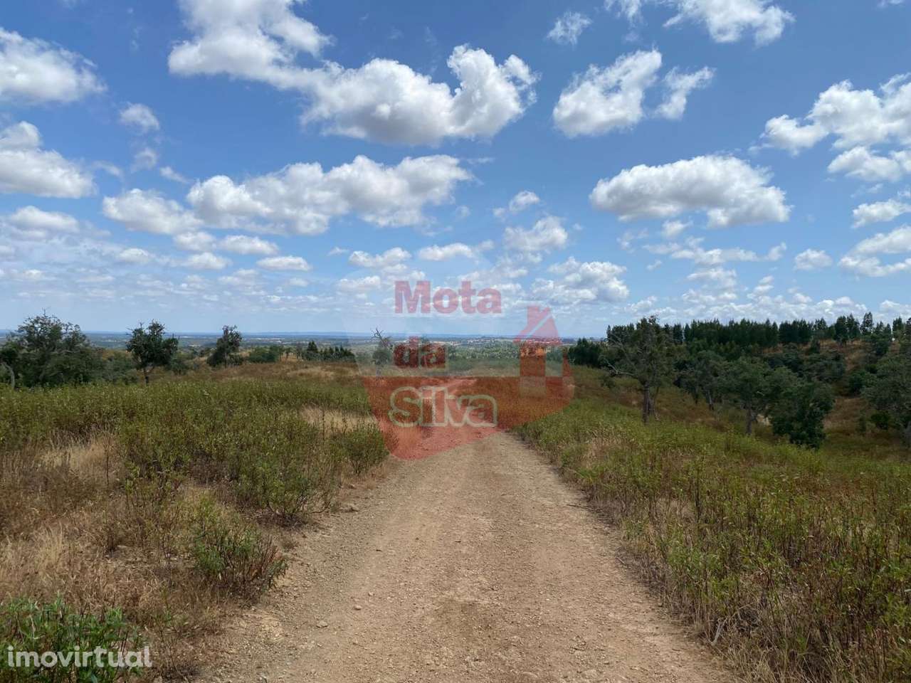 Terreno com possibilidade de construção em São Francisco da Serra - Grande imagem: 3/14