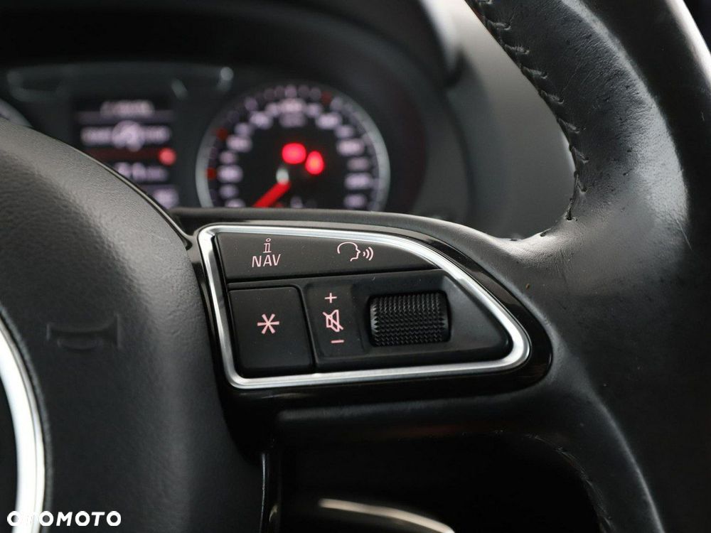 Audi Q3 1.4 TFSI Sport S tronic - 30