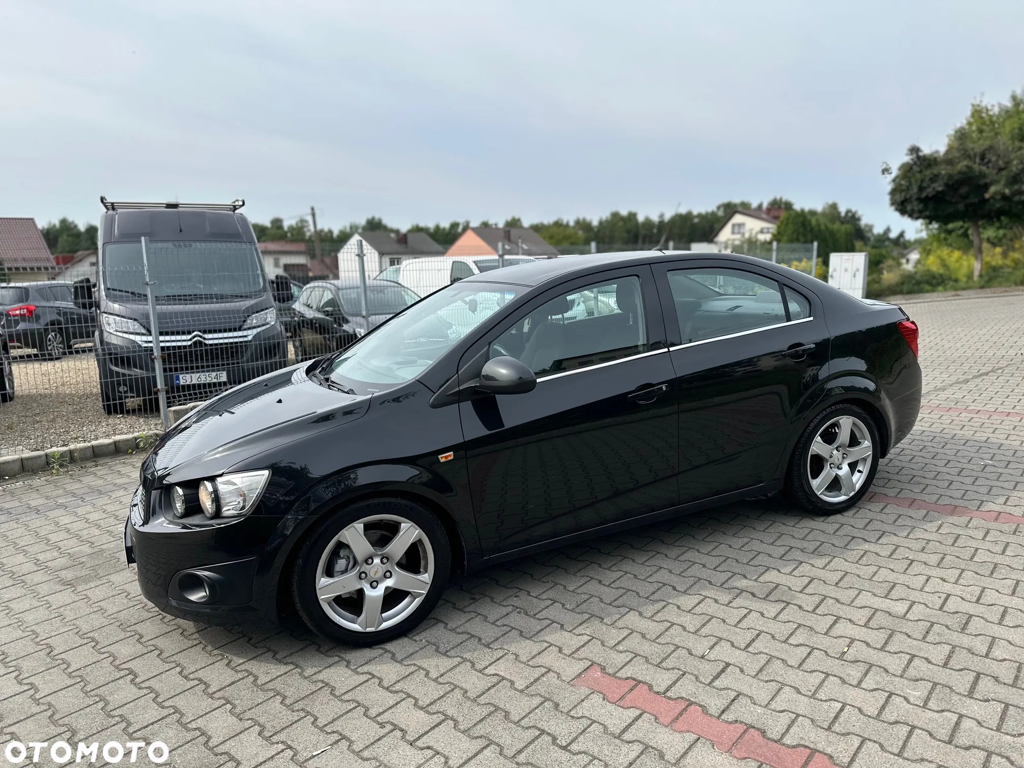 Chevrolet Aveo 1.6 LTZ - 2