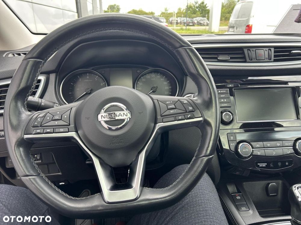 Nissan Qashqai 1.3 DIG-T N-Connecta - 13