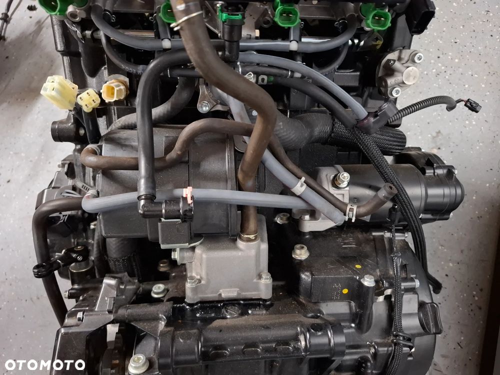 Suzuki GSXS 950 silnik engine gsx-s - 5