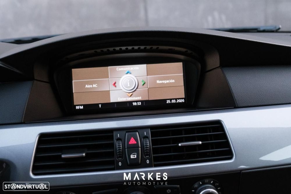 BMW 520 d Executive - 23