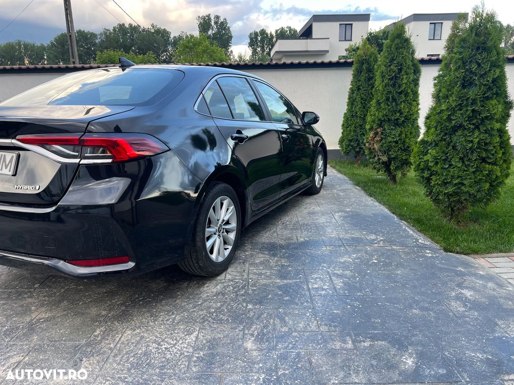 Toyota Corolla - 2