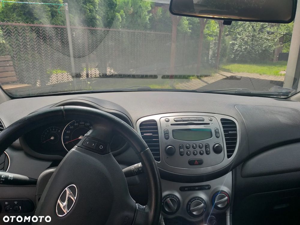 Hyundai i10 - 16