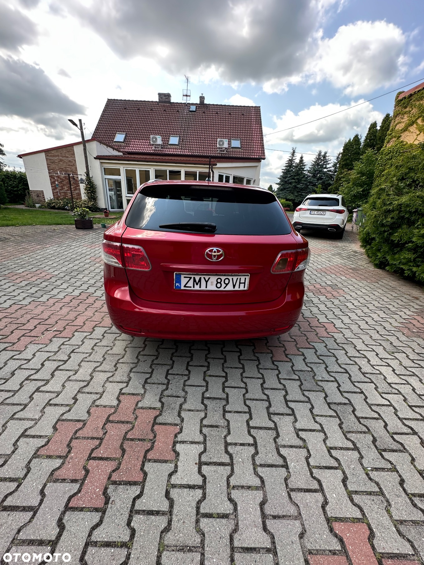 Toyota Avensis 2.0 D-4D 2010 - 12