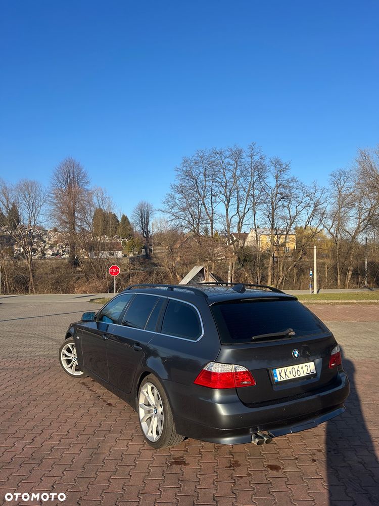 BMW Seria 5 525i Edition Exclusive - 3