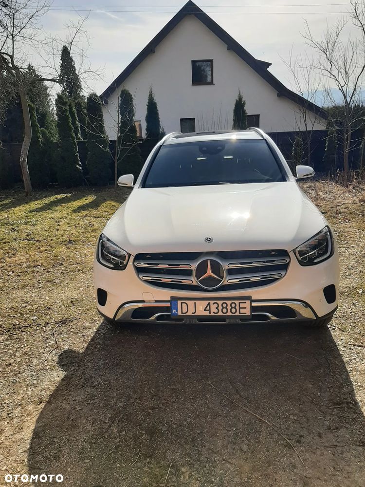 Mercedes-Benz GLC 300 e 4-Matic - 2