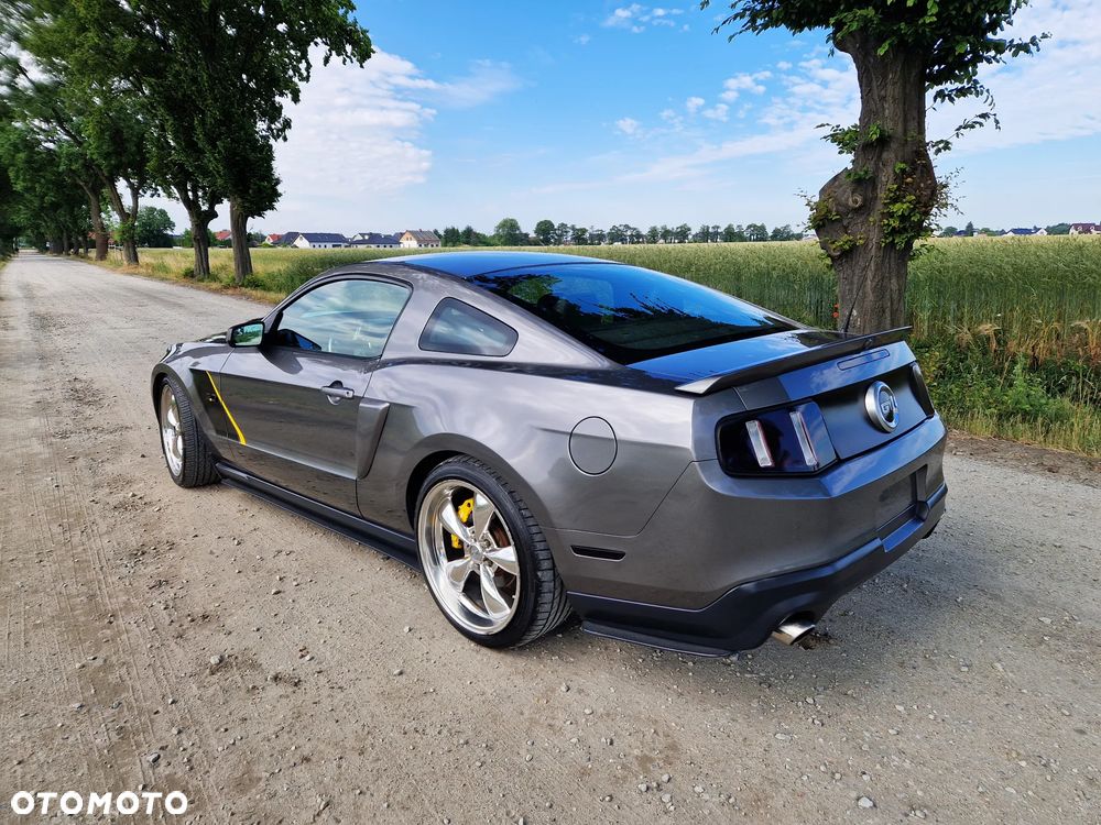 Ford Mustang 5.0 V8 GT Premium - 6