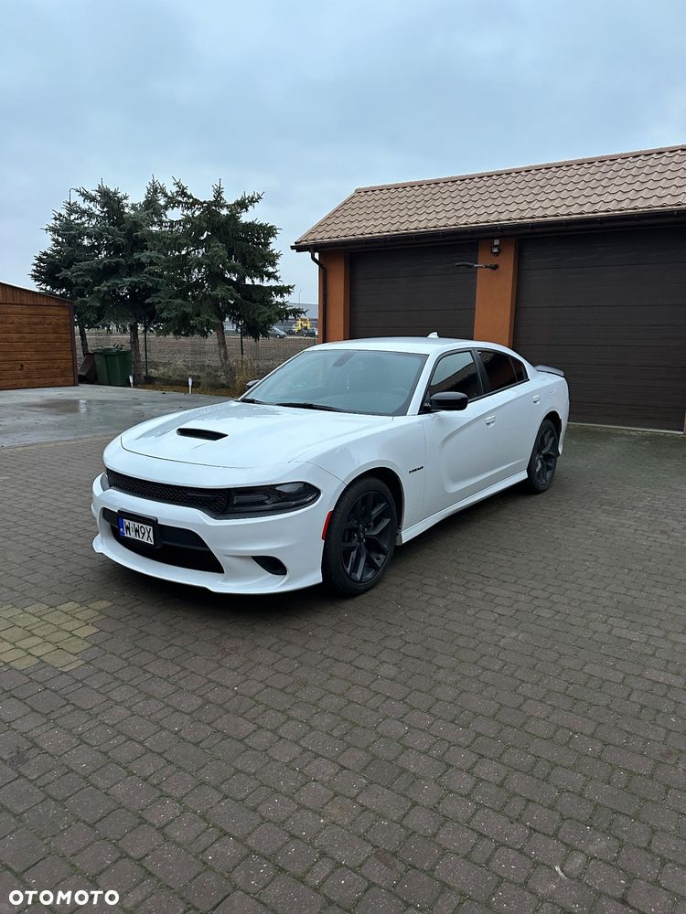 Dodge Charger - 2