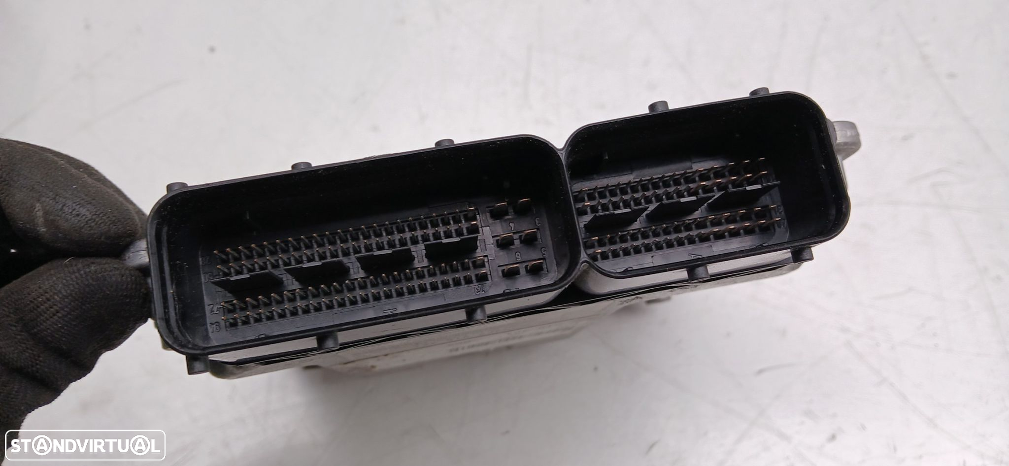 Centralina motor / ECU AUDI A6 (4F2, C6) - 3