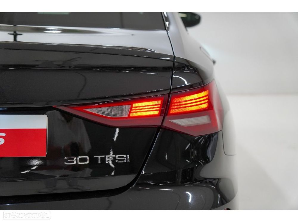Audi A3 Limousine 30 TFSI S line S tronic - 9
