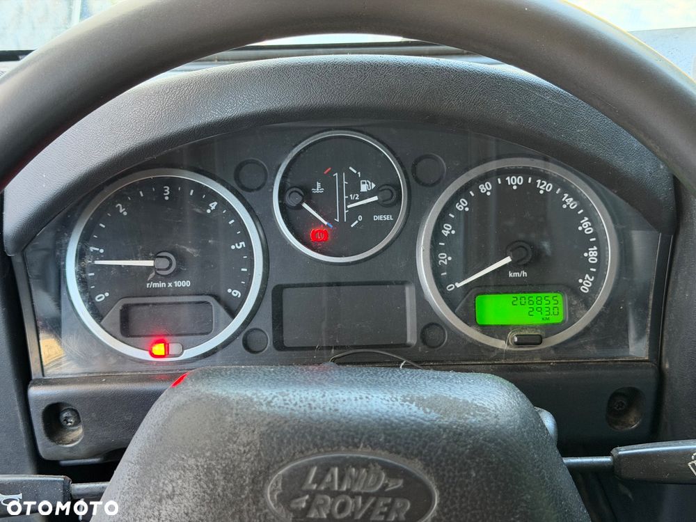 Land Rover Defender 2.2 TD4 E - 8