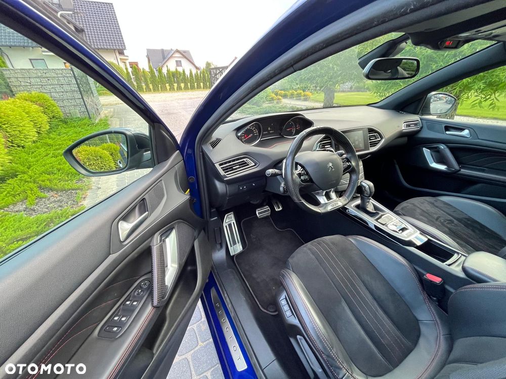 Peugeot 308 - 10