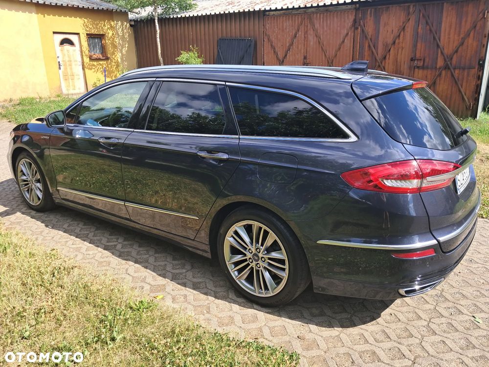 Ford Mondeo - 10