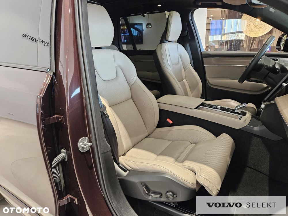 Volvo XC 90 - 28