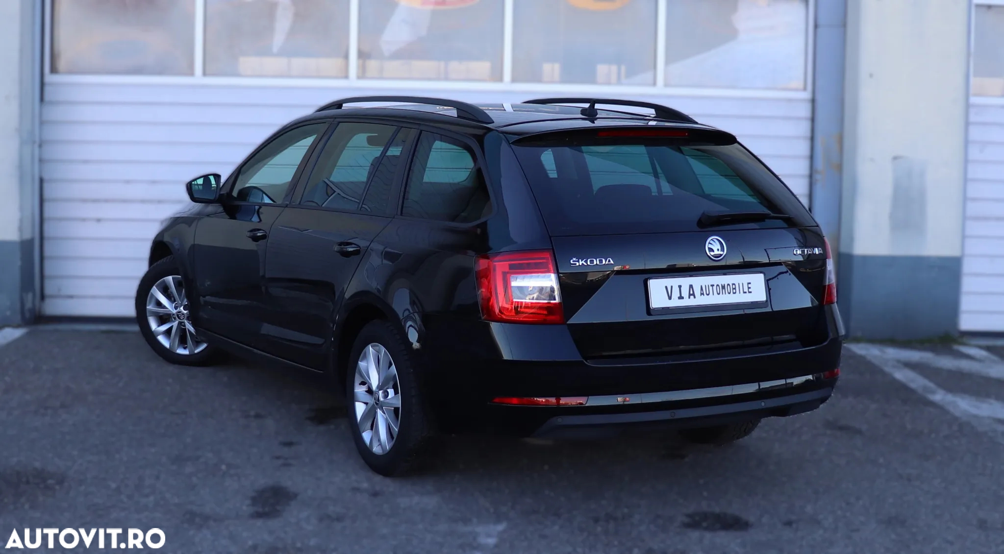 Skoda Octavia 2.0 TDI DSG Style - 2