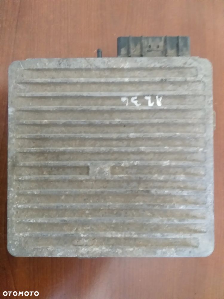 STEROWNIK ROVER 200 MKC101610 0555 - 1