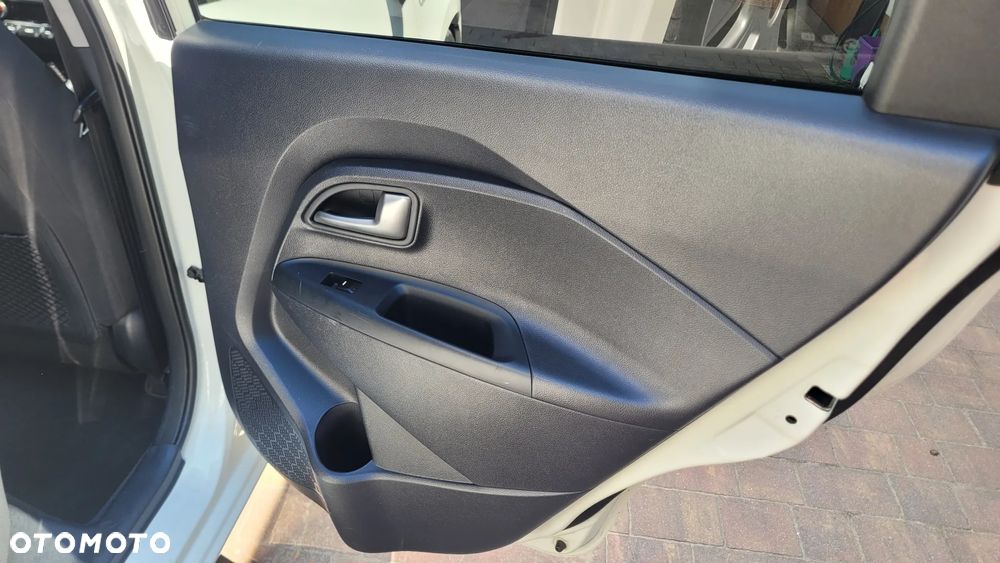 Kia Rio 1.4 Dream Team Edition - 20