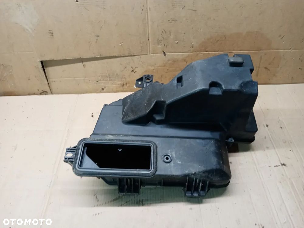 Obudowa osłona komputera Audi A6 C6 4F1907613 4F1907355 - 4