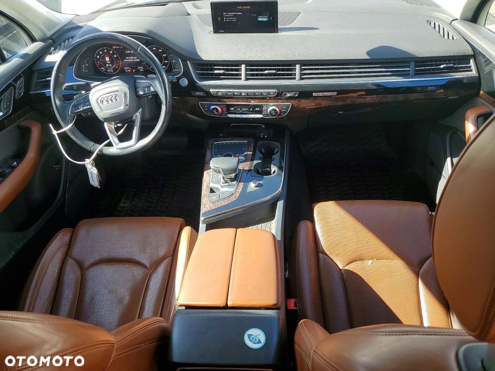 Audi Q7 3.0 TFSI Quattro Tiptronic - 9