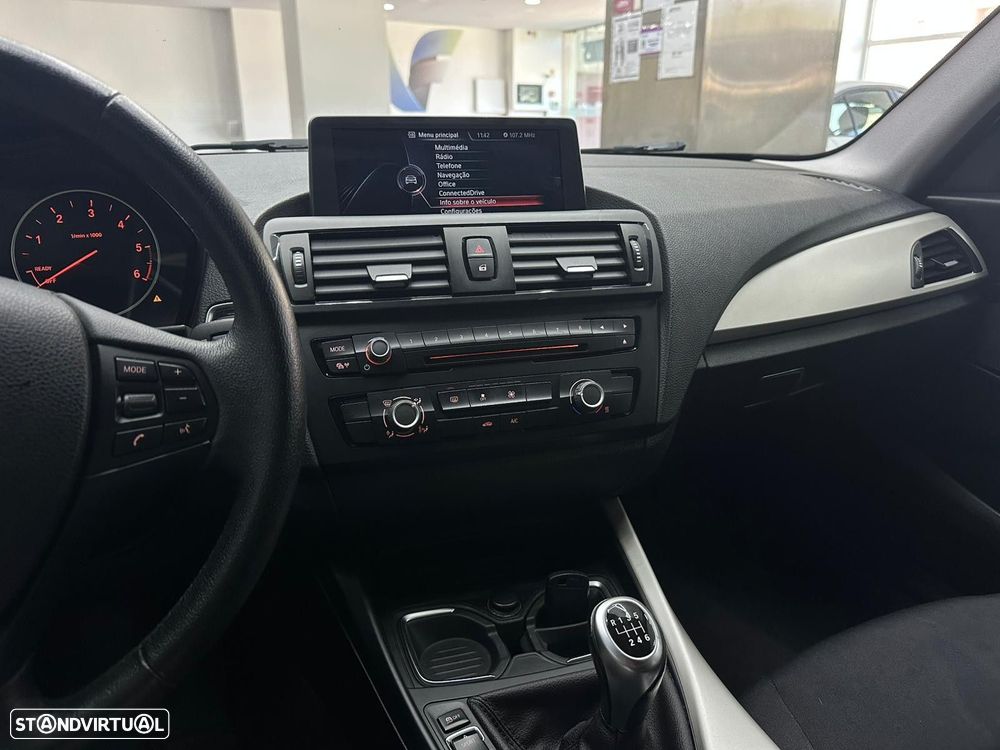 BMW 116 d EDynamics Line Sport - 21