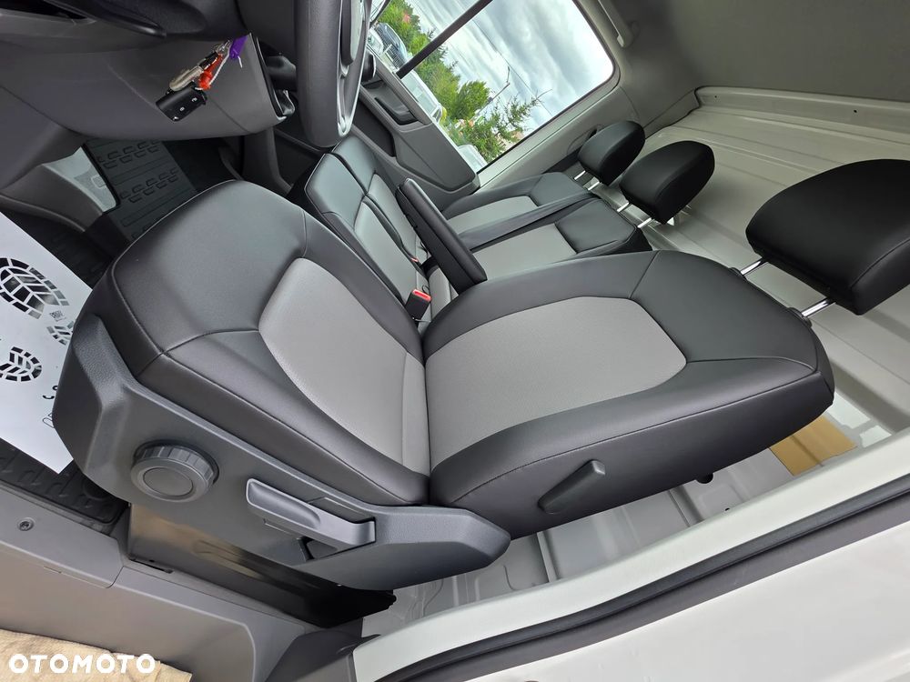 Volkswagen Crafter - 17