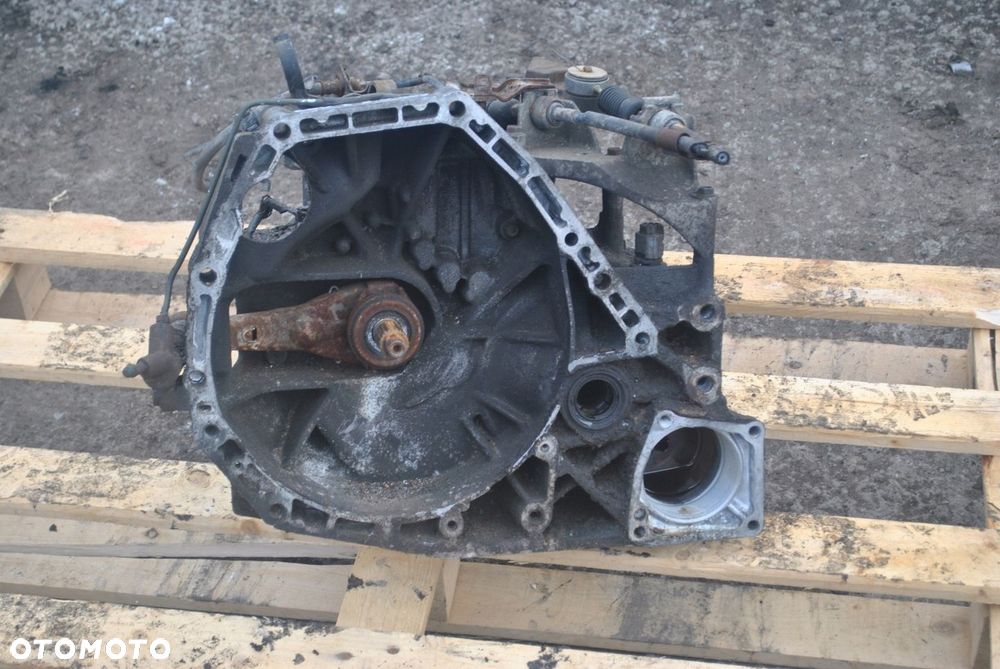 SKRZYNIA MANUALNA BIEGÓW HONDA CRV I 2.0B 4X4 - 1