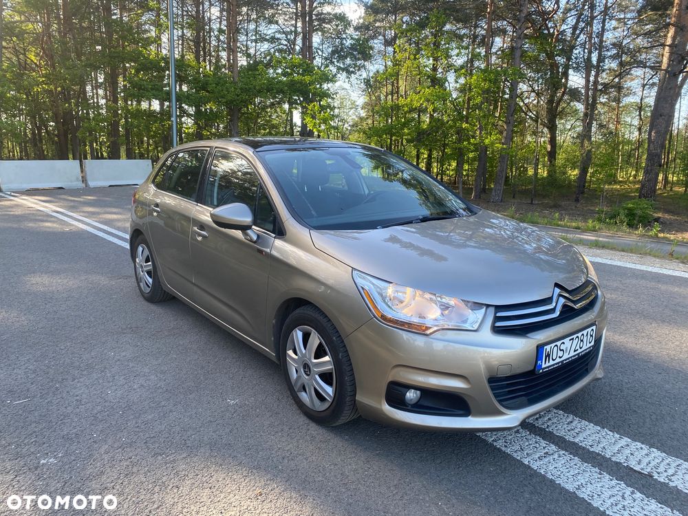 Citroën C4 HDi 115 Exclusive - 4