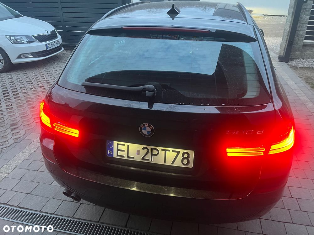 BMW Seria 5 520d - 8