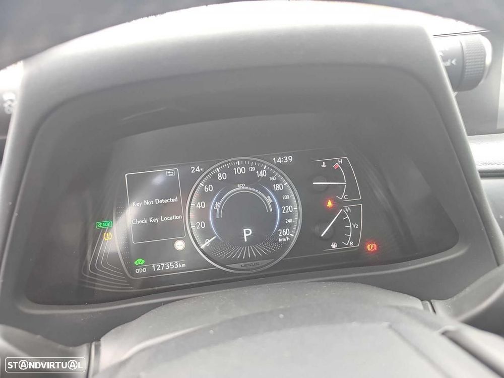 Lexus UX 250h Business - 4