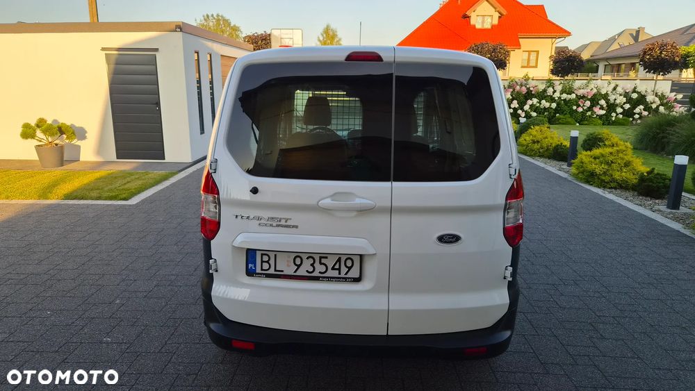 Ford Transit Courier - 5