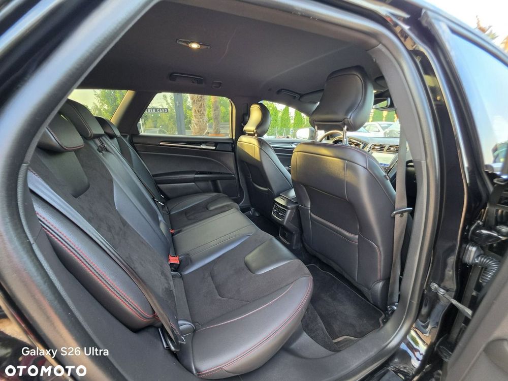 Ford Mondeo - 31