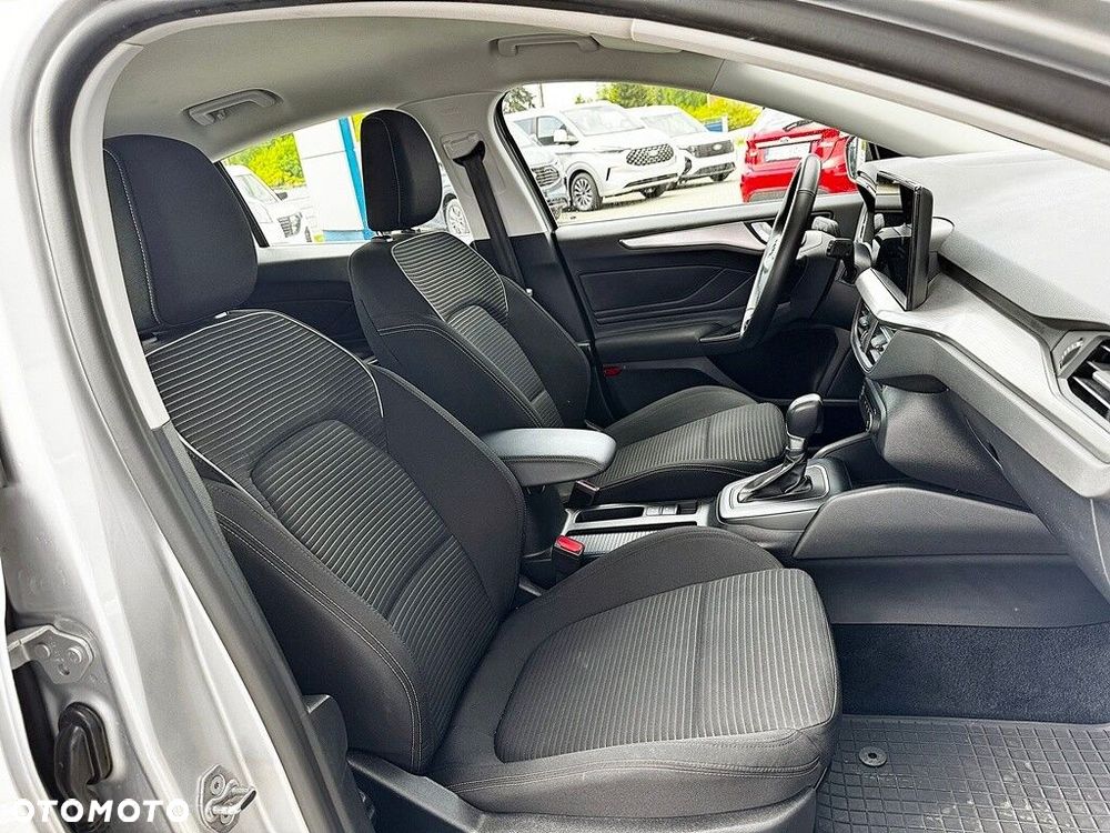 Ford Focus 1.0 EcoBoost Titanium - 11