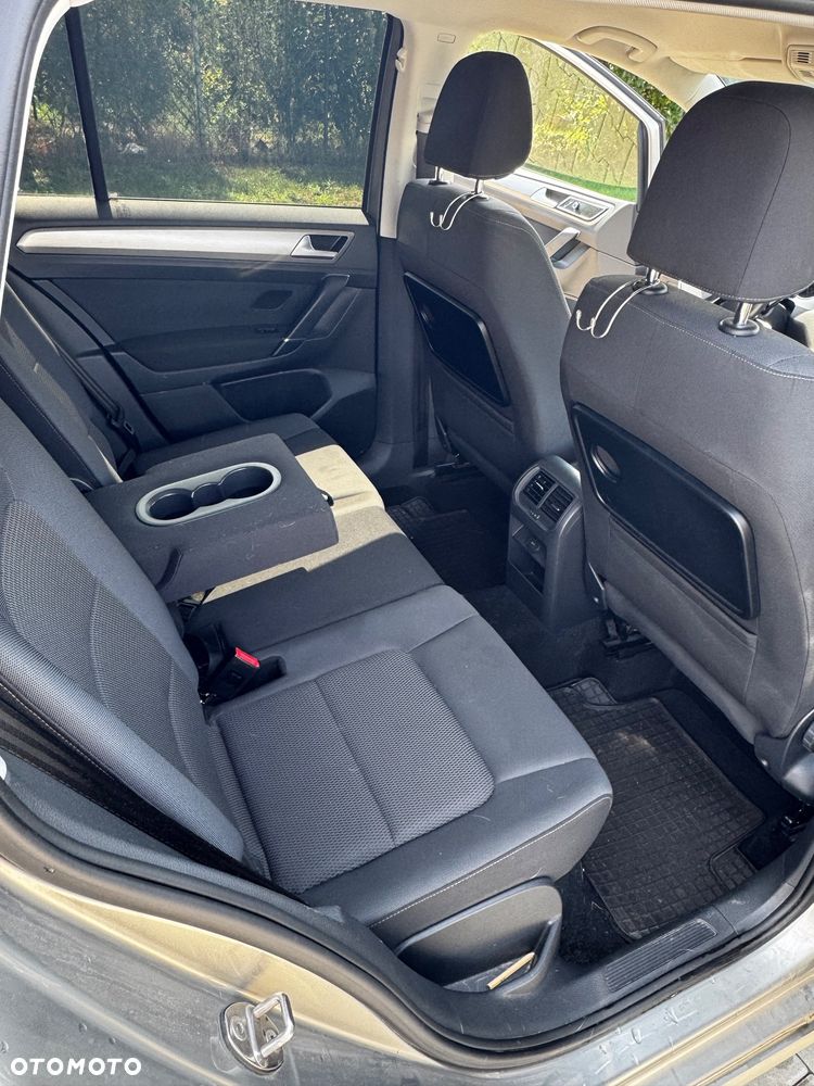 Volkswagen Golf Sportsvan SV 2.0 TDI BMT Highline DSG - 10